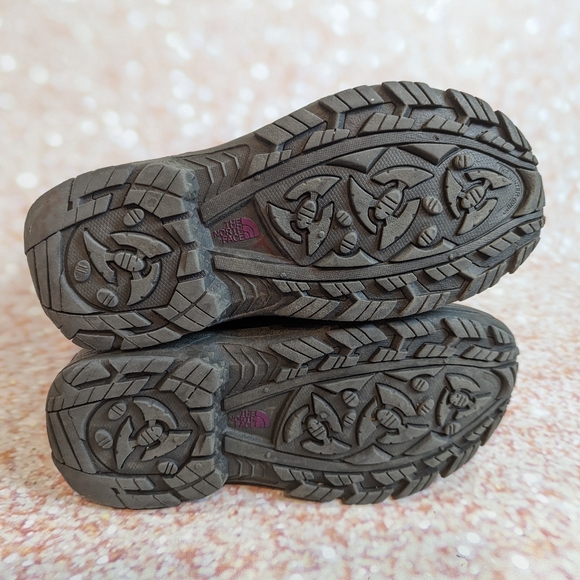 North Face Girls Alpenglow Purple Waterproof Snow Boots - Picture 12 of 12